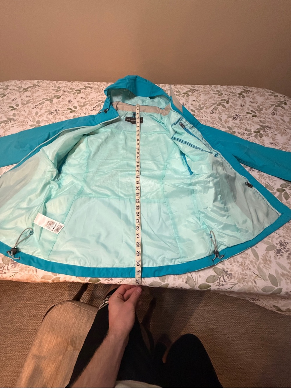 Eddie Bauer Teal and Light Blue Ski Jacket - Picture 7 of 10